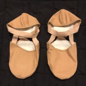 Bloch Elastosplit Canvas Ballet/
Lyrical Shoes